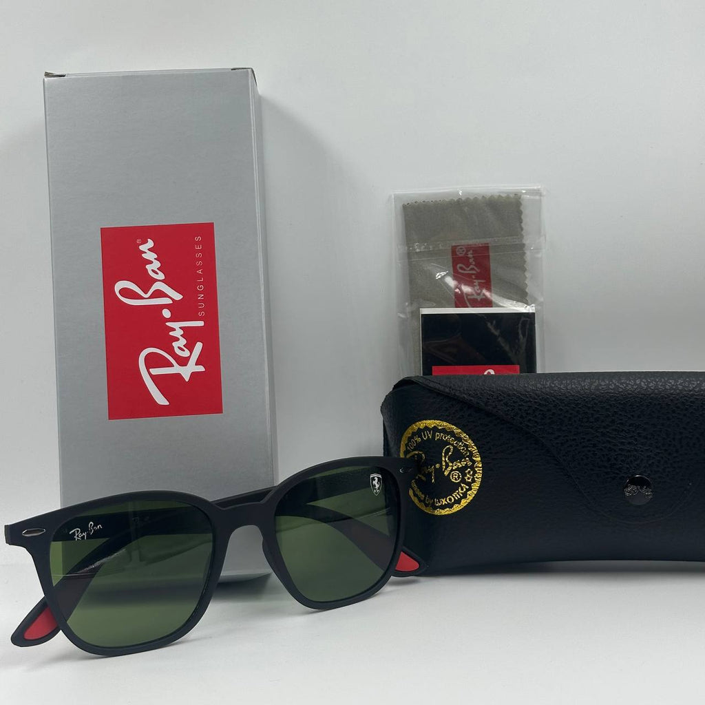 Lunettes de soleil Ray-Ban Ferrari